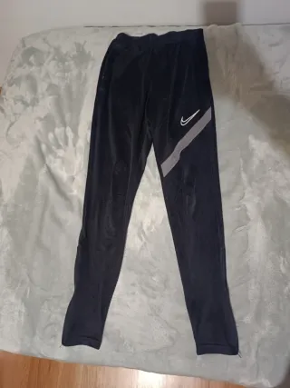 Pantalón Nike Negro