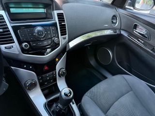 Chevrolet Cruze 1.6 LT 124cv | ITV 26; Muy cuidado