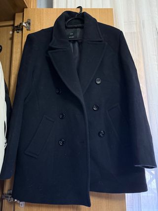 Abrigo 70 por ciento de lana, de Mango color negro