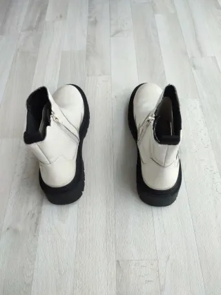 Botines Zara Blancos Cremallera