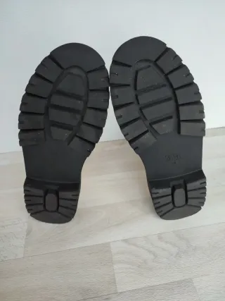 Botines Zara Blancos Cremallera