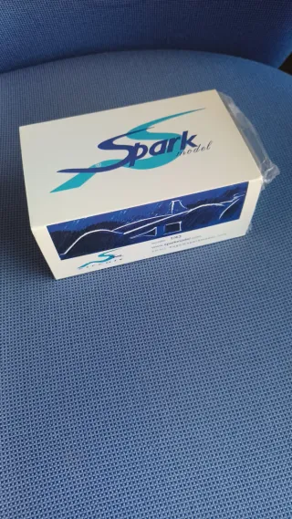 1/43 Kremer Repsol Lola T98/10 Spark Le Mans 1999