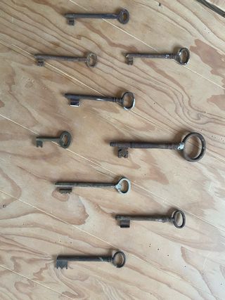 Lote 9 llaves antiguas