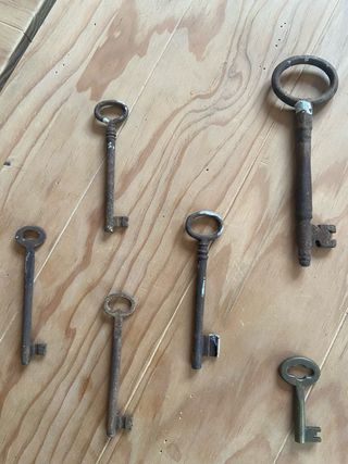 Lote 9 llaves antiguas