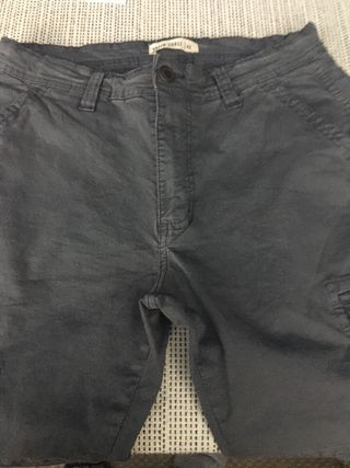 Pantalón cargo Green Coast gris talla 40