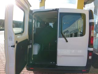 RENAULT Trafic Passenger Energy Blue dCi 145CV