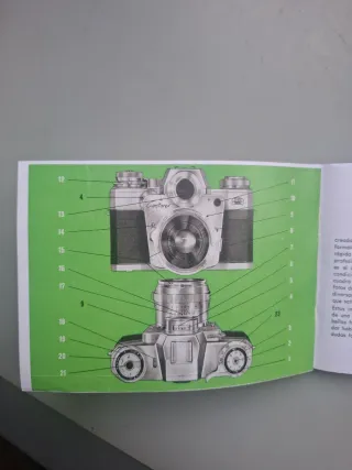 Zeiss Ikon Contarex Bulseye. Manual instrucciones