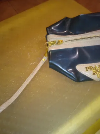 Borsa da toilette Prada Milano Verde e Oro