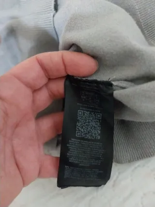 Jersey Guess Cuello Alto Gris