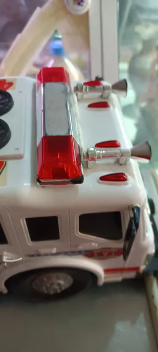 Camión Bomberos Teledirigido Rojo y Amarillo