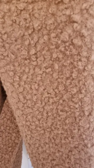 Abrigo camel con cinturón