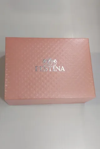 Reloj Festina Mujer Negro y Dorado Modelo:F20476