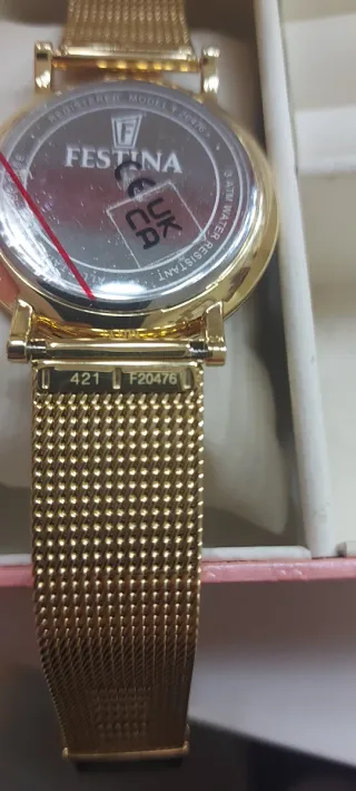 Reloj Festina Mujer Negro y Dorado Modelo:F20476