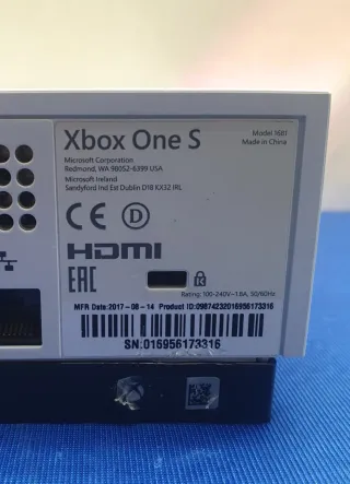 CONSOLA COMPLETA XBOX ONE SERIES COMPLETA