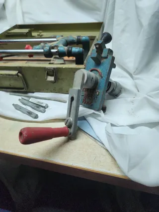 Cortador Azulejos + Taladro Manual  Rubi 15x15