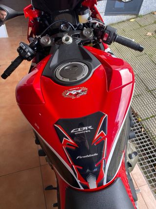 Honda CBR 1000 RR Fireblade