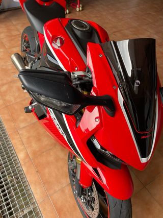 Honda CBR 1000 RR Fireblade