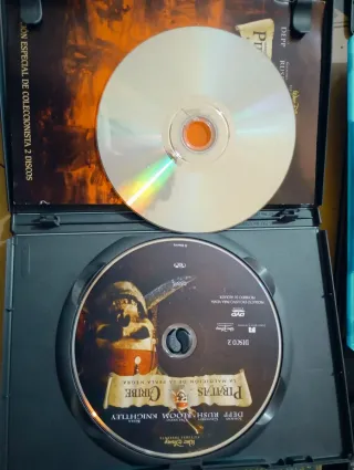 Lote 7 DVDs: Piratas del Caribe, Dragon Ball Z, Ha