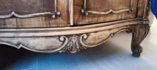 Mesita de noche antigua madera siglo XVIII