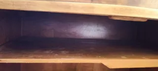 Mesita de noche antigua madera siglo XVIII