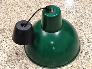 Lámpara de techo verde IKEA