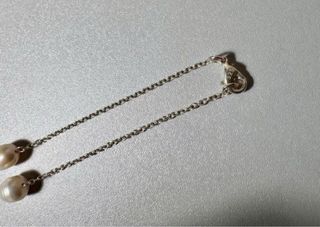 Cadena de plata con perlas