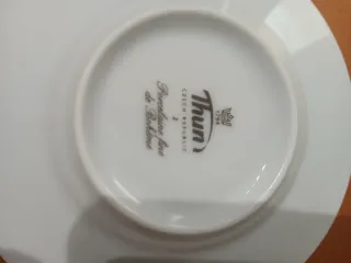 Sopera de porcelana ovalada y juego cafe