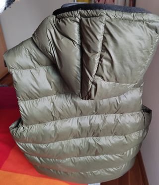 Chaleco de plumas Replay verde con capucha