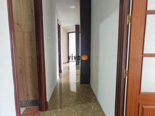 Piso en alquiler en El Porvenir en Sevilla