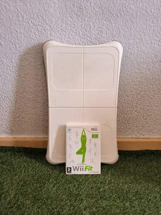 Tabla Wii Fit + Juego Wiifit