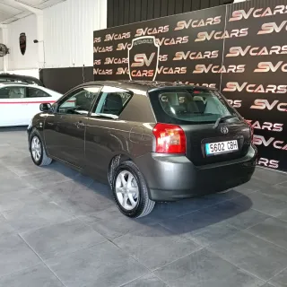 Toyota Corolla 2.0 D-4D 90 CV. Con sólo 56.600 kms