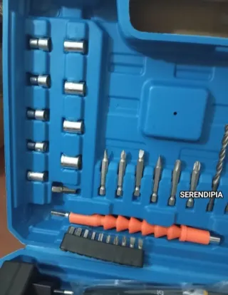 TALADRO ATORNILLADOR INALÁMBRICO.