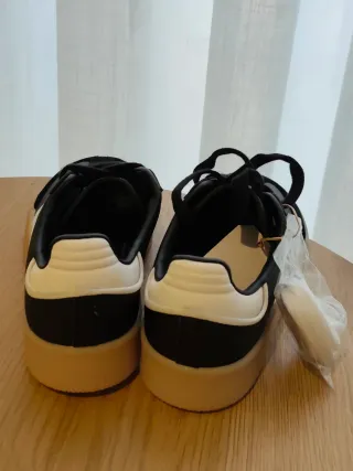 Zapatillas Adidas Samba Negras y Blancas