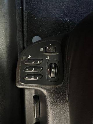 Renault Latitude 2011