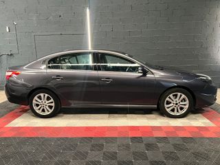 Renault Latitude 2011