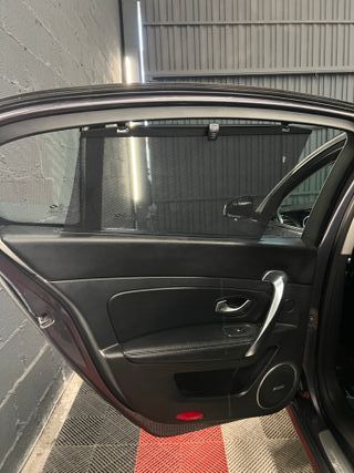 Renault Latitude 2011