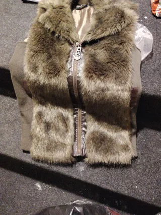 Chaleco pelo sintético Talla M