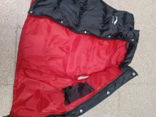 Chaleco U-NING Negro y Rojo Hombre