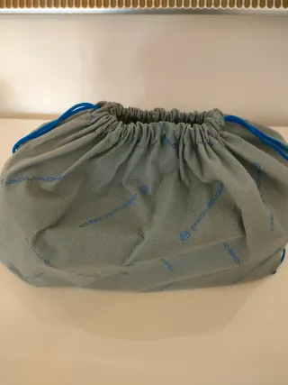 Beauty case uomo Piquadro nero e blu