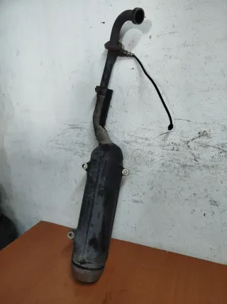 Tubo de escape Yamaha Xmax 125 (2010)