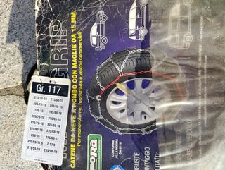 Catene da neve Gr. 117 nuove