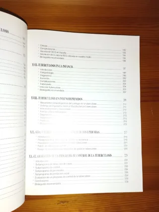 Libro de medicina Tuberculosis