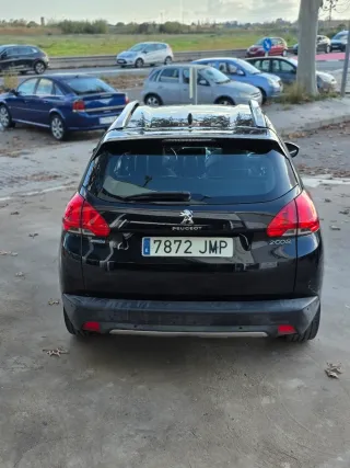 Peugeot 2008 1.6 Blue-HDi Allure ÚNICO DUEÑO