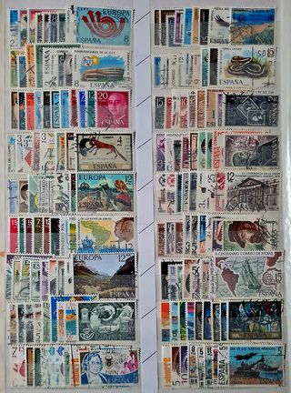 Sellos 940 diferentes Usados España