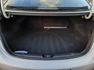 Hyundai Elantra - Etiqueta C - Motor cadena 132 CV