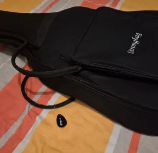 Funda de guitarra Strongbag
