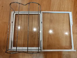 Baldas de nevera y rejilla