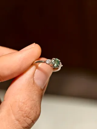 Anillo Moissanita Verde Pequeño Plata
