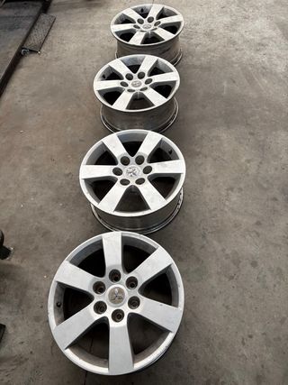 Llantas Mitsubishi Montero DID