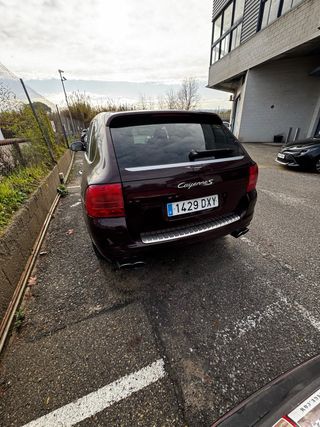 Porsche Cayenne 2004